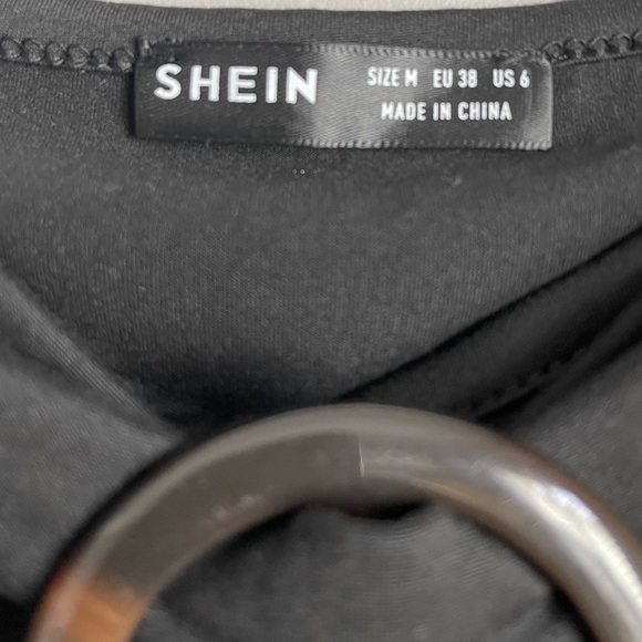 SHEIN off the shoulder black & floral top, size medium - Picture 6 of 6